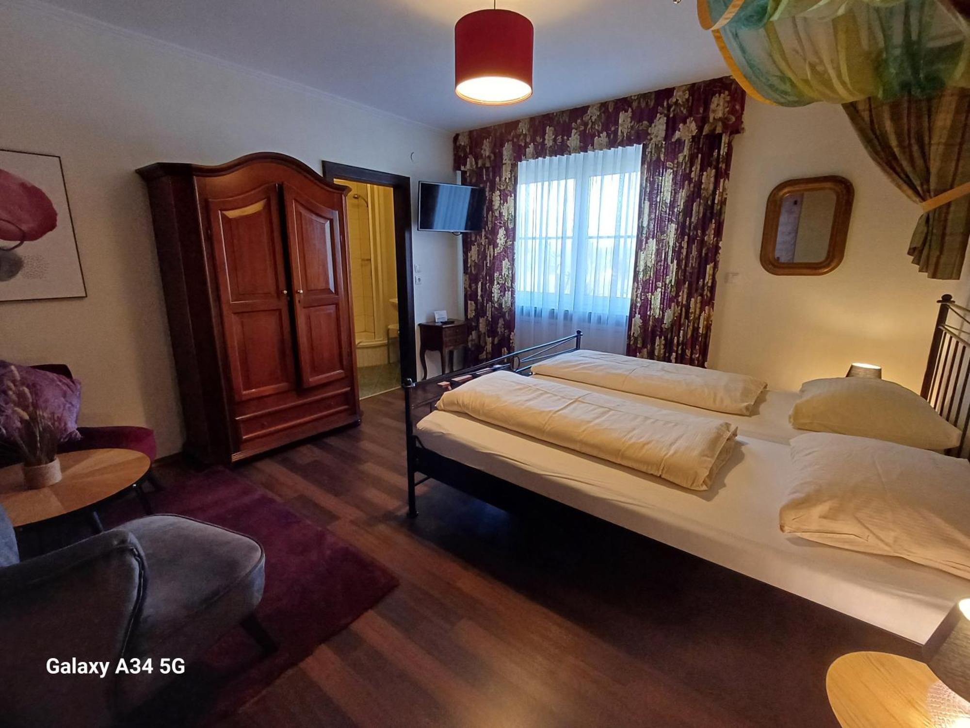 Bed and Breakfast Haus Am Moos Зальцбург Экстерьер фото
